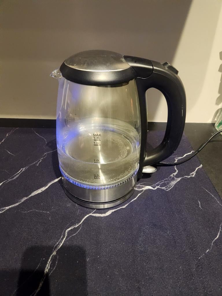 Glazen waterkoker met LED verlichting - kookt snel!, 1 tot 2 liter, Ophalen, Zo goed als nieuw, Rvs