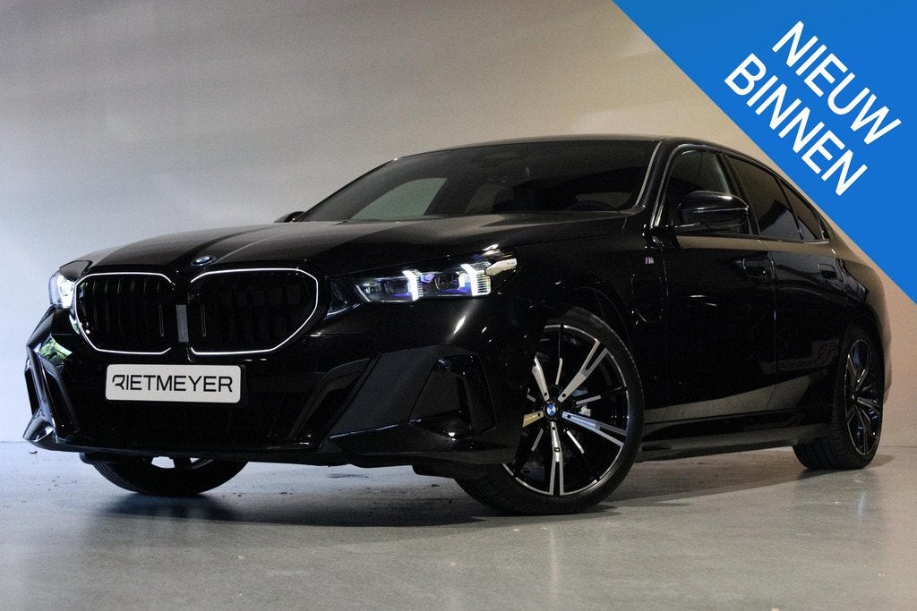 BMW 5-serie 530e M Sport Edition, Auto's, BMW, Automaat, Achterwielaandrijving, 4 cilinders, 167 km/l