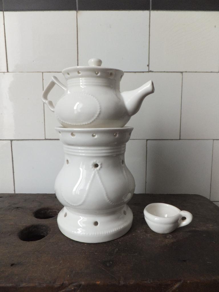 prachtig theelicht theepot porselein tisaniere Frans brocant, Antiek en Kunst, Antiek | Porselein, Ophalen of Verzenden
