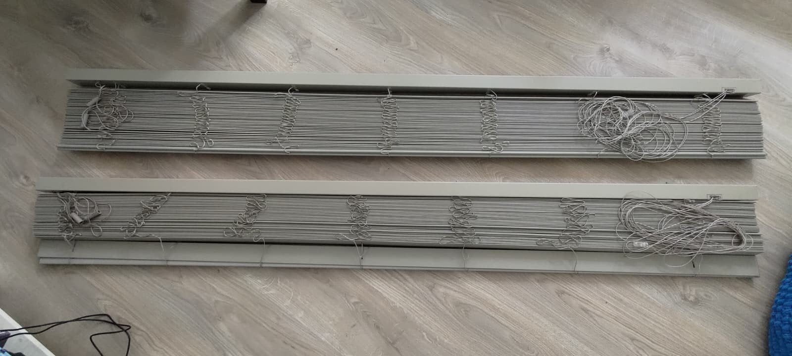 2x Grijze lamellen van 197,5 cm lang - Gratis af te halen, Ophalen, Inclusief montageonderdelen, Lamellen, 198 cm