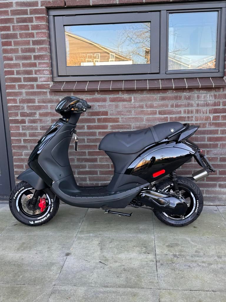 Piaggio Zip 70cc 2takt - Zwart, Ophalen, Piaggio, Tweetakt, Zo goed als nieuw