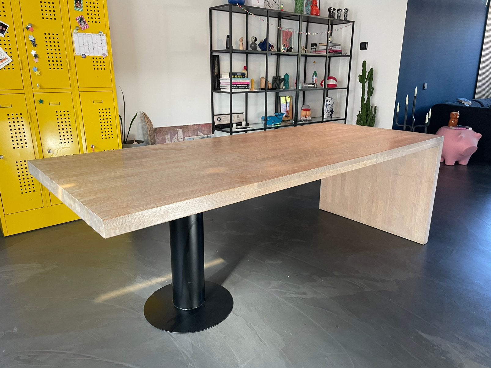 Design Eikenhouten eettafel 220 x 90, Ophalen, 100 tot 150 cm, 200 cm of meer, Zo goed als nieuw