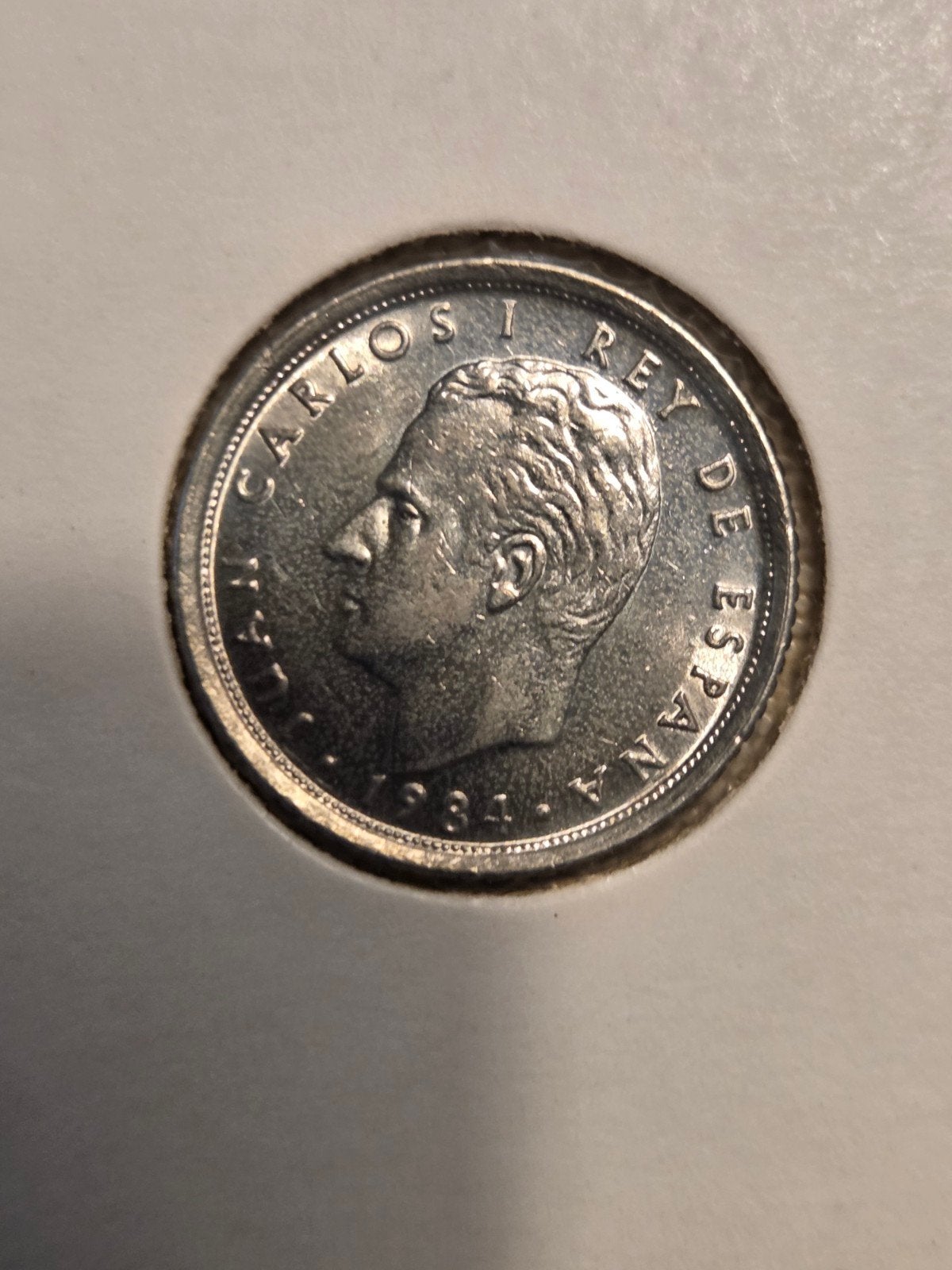 Spaanse 10 Pesetas munt - Carlos I Rey de Espana, Ophalen of Verzenden, Overige landen, Losse munt