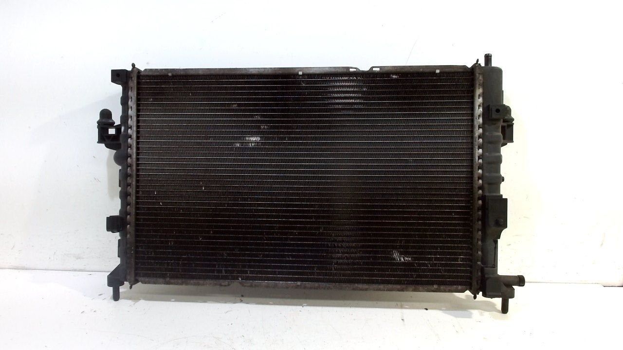 Radiateur Opel Combo, Onderdelen@venauto.nl, Van der Ven Autorecycling B.V., Gebruikt, Ettenseweg 76, 4706 PB Roosendaal, The Netherlands