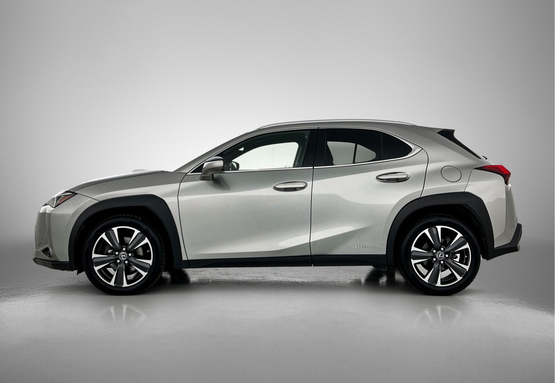 Lexus UX 250h Luxury Line Limited | Triple Led | Head-up Dis, Auto's, 12 maanden, Gebruikt, Euro 6, 4 cilinders
