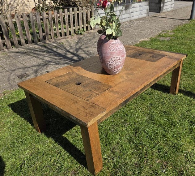 Stevige houten salontafel met opbergruimte, Ophalen, Gebruikt, 100 tot 150 cm, 50 tot 100 cm