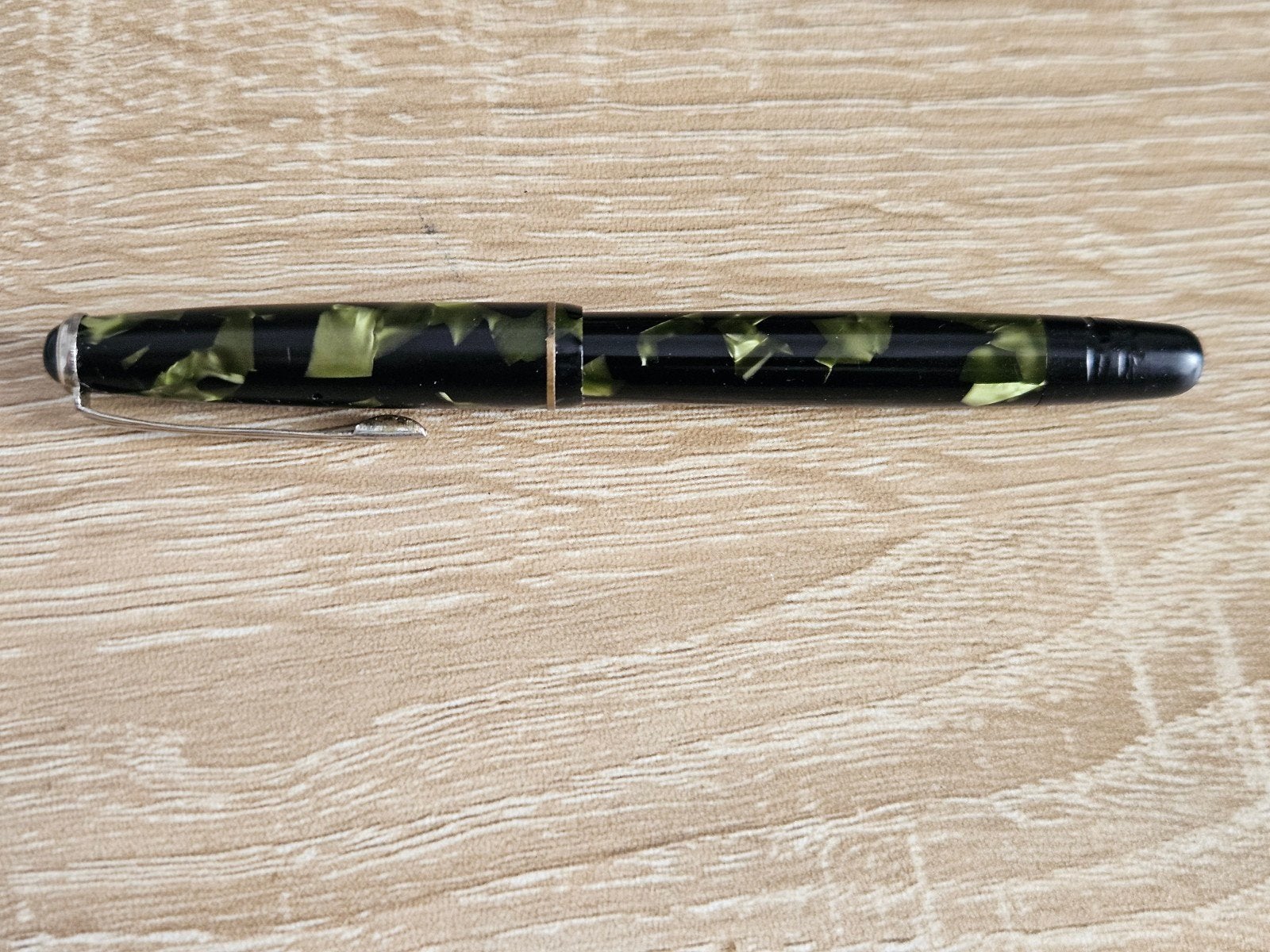 Kwinto 56 vintage vulpen met gouden Degussa nib, Ophalen of Verzenden, Gebruikt, Vulpen, Overige merken