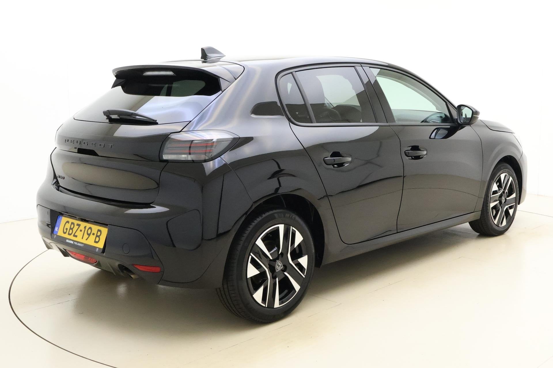 Peugeot 208 1.2 PureTech 100 Allure | Full LED | Camera acht, Auto's, Peugeot, Voorwielaandrijving, 101 pk, Euro 6, Leder en Stof