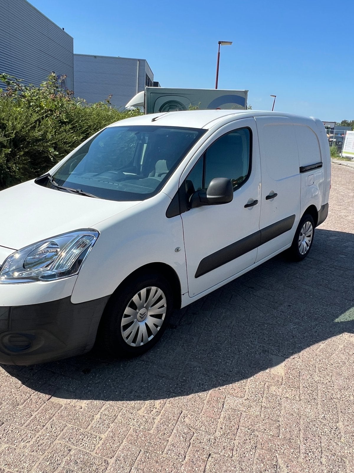 GERESERVEERD. Citroën Berlingo 1.6HDI 2013 euro5 automaat, Auto's, Bestelauto's, 21 km/l, 4 cilinders, Citroën, Diesel