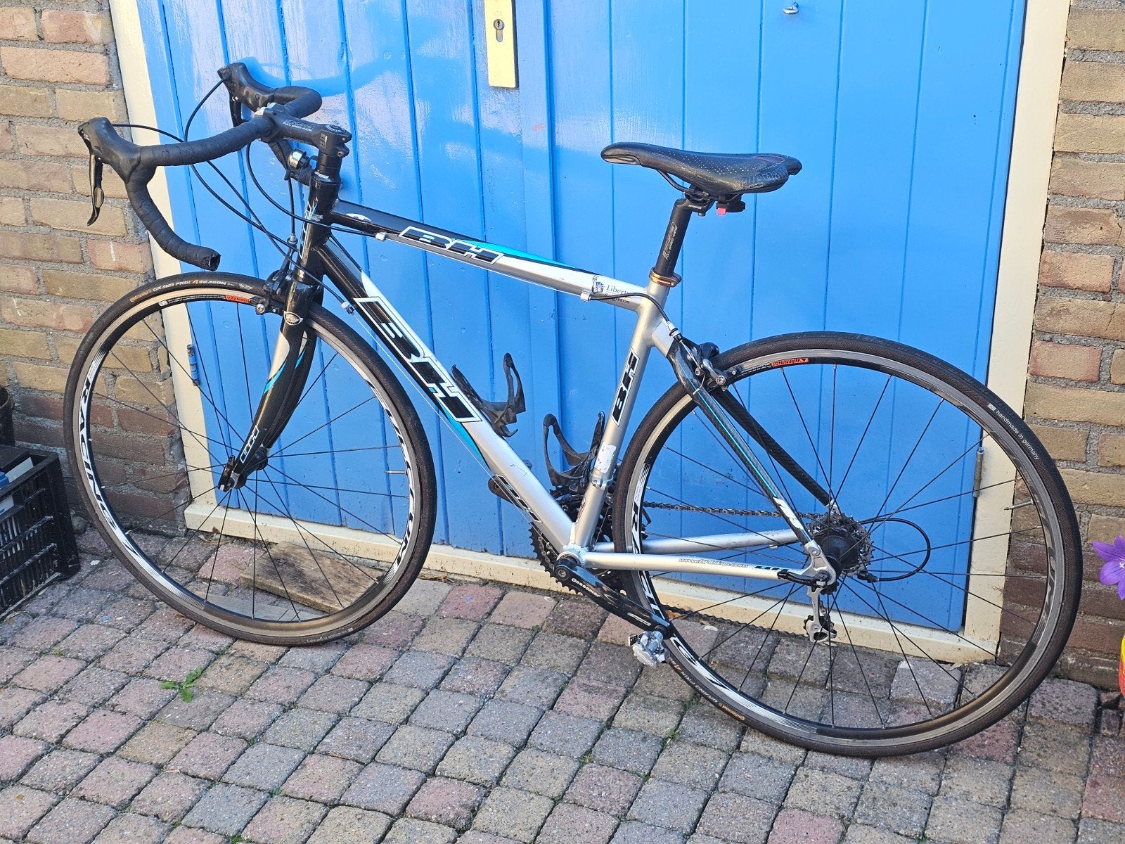 BH Racefiets | Shimano 105 | Carbon vorken | Fulcrum wielen, Fietsen en Brommers, Fietsen | Racefietsen, Gebruikt, Velgrem, Aluminium