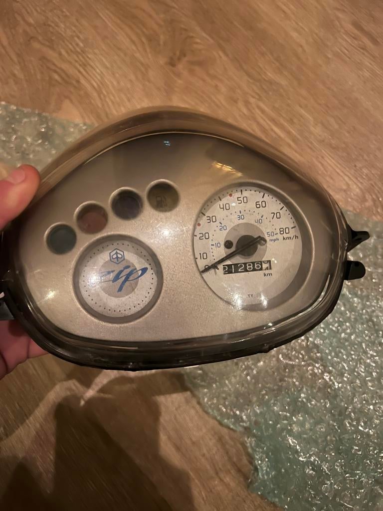 Zip 2000 teller origineel, Ophalen of Verzenden, Zo goed als nieuw, Koplamp, Piaggio