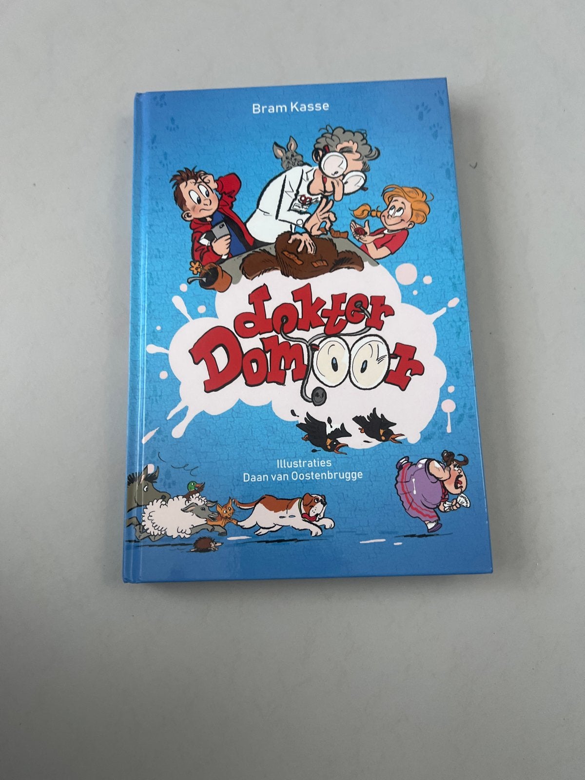 Dokter Domoor - Bram Kasse (Kinderboek), Ophalen, Zo goed als nieuw, Fictie algemeen