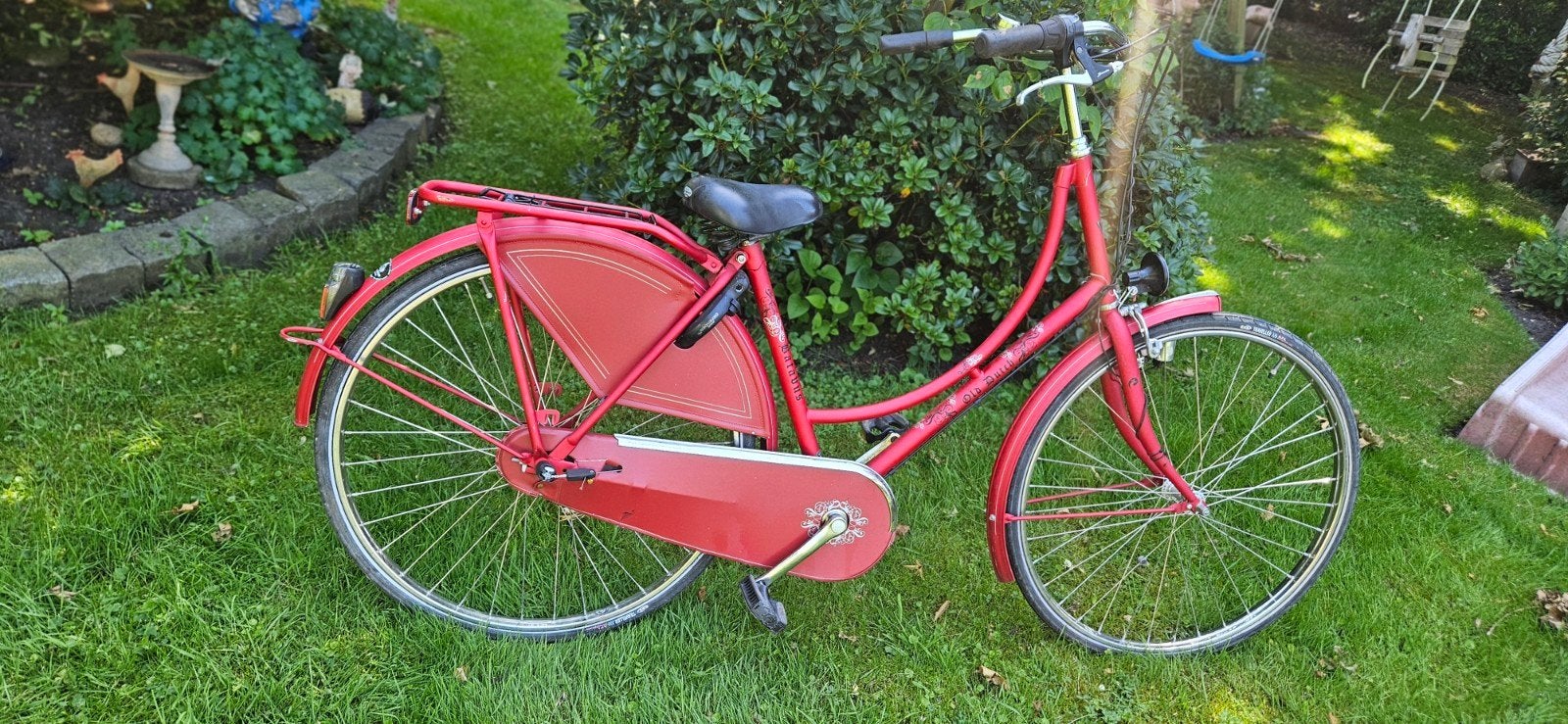 Damesfiets.
Zeer nette staat .
Voor maar 80euro ophalen.
28, Fietsen en Brommers, Fietsen | Dames | Omafietsen, 50 tot 53 cm, Ophalen of Verzenden