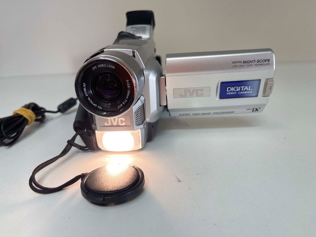 JVC GR-DVL157 MiniDV digitale videocamera voor DIGITALISEREN, Audio, Tv en Foto, Videocamera's Digitaal, Jvc, Mini dv, N, N
