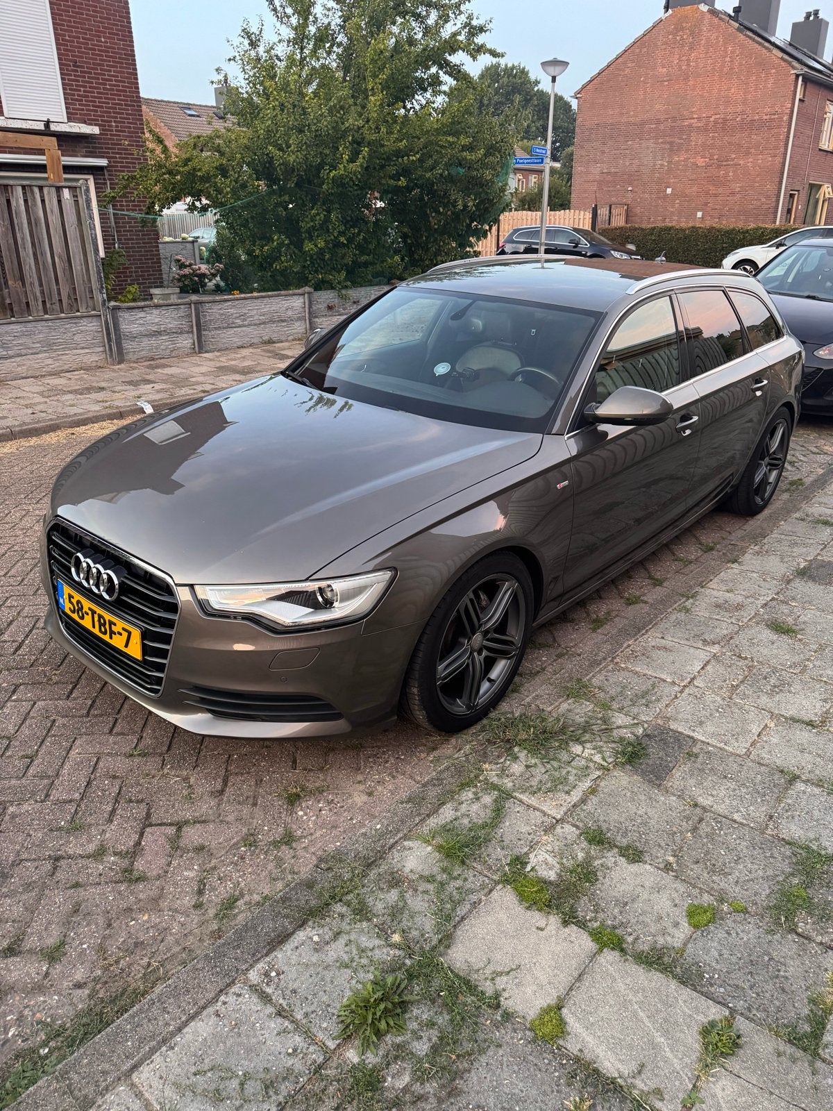 Audi A6 2.8FSI 150KW Avant Multitron 2012 Grijs, Auto's, 2773 cc, Stationwagon, 93 €/maand, Zilver of Grijs