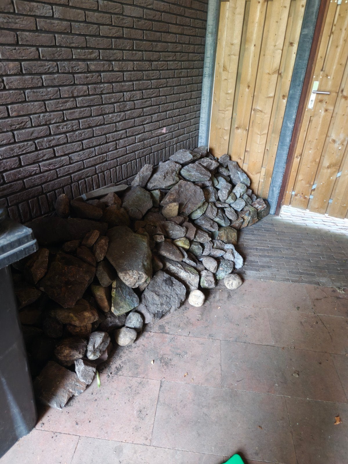 Gratis!! Bakstenen en natuurstenen voor tuin, Ophalen, Gebruikt, Bakstenen