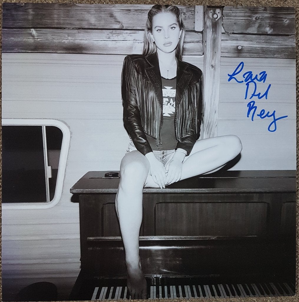 Lana Del Rey Chemtrails  Signed Lithograph 30x30 cm, Ophalen of Verzenden, Zo goed als nieuw, Poster, Artwork of Schilderij, Gesigneerd