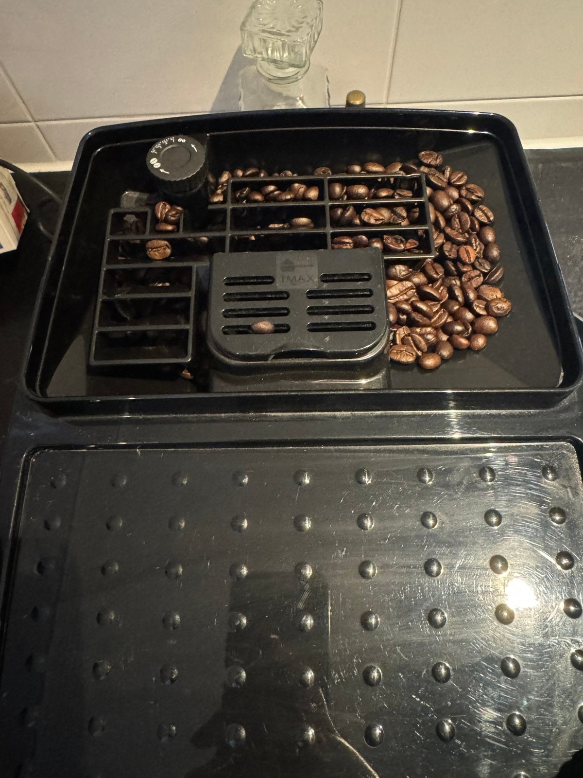 Foto 6 van De’Longhi Magnifica S volautomatische koffiemachine.