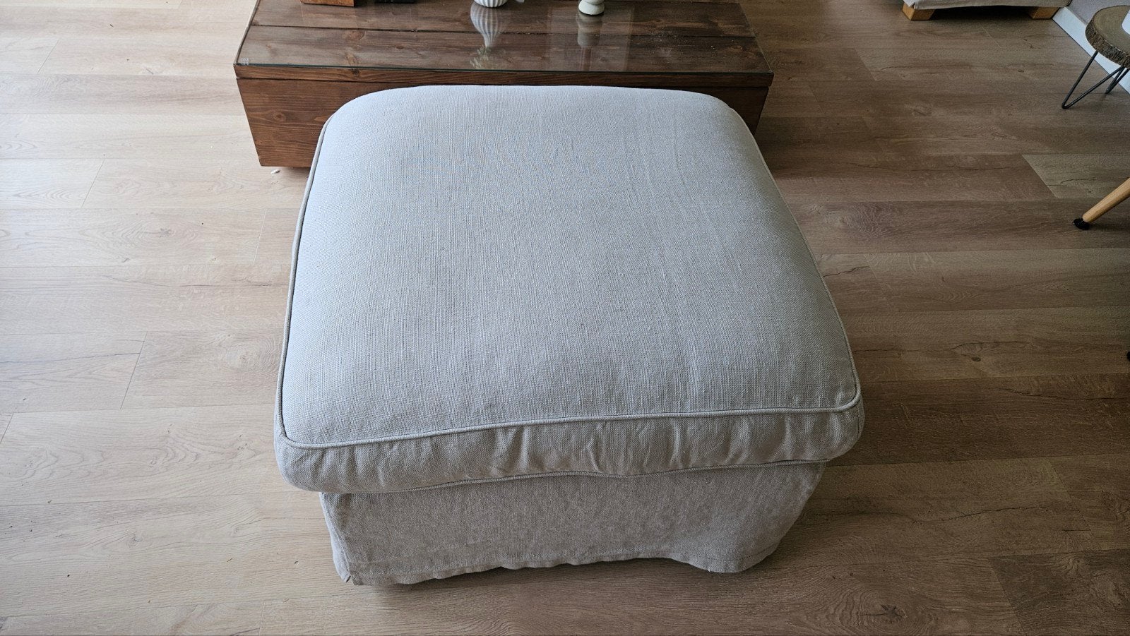 Linteloo Hocker 80x80, Huis en Inrichting, Banken | Voetenbanken en Poefen, Ophalen, Vierkant, 75 tot 100 cm, Zo goed als nieuw