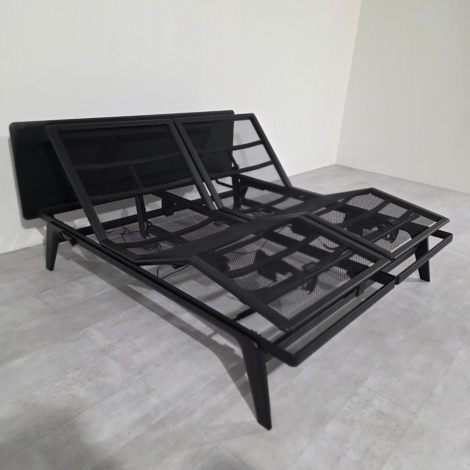 Showroom Auping Original Bed 180x200 Electrisch 2M, Huis en Inrichting, Slaapkamer | Bedden, Verstelbaar, Zwart, Tweepersoons