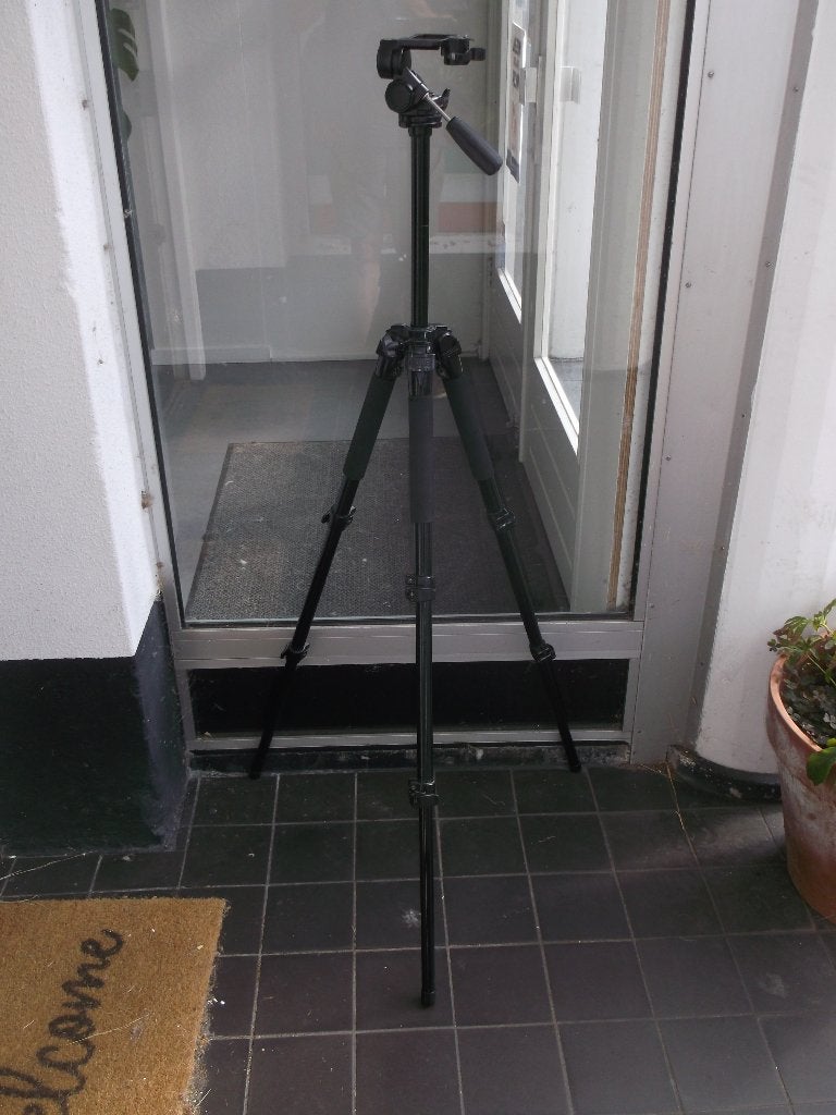 Foto camera statief, merk Calumet, Zo goed als nieuw, Met waterpas, 125 tot 150 cm, Ophalen of Verzenden
