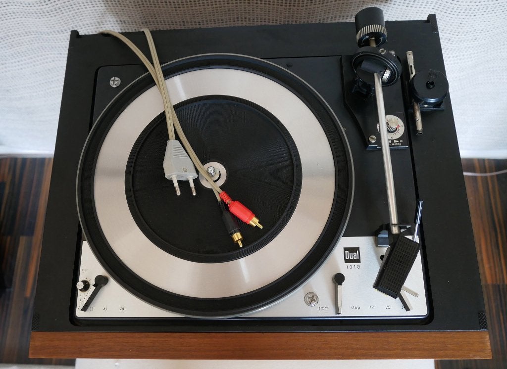 Dual 1218, onderhoud nodig cq 'project', geen naald, Ophalen, Pitch-regelaar, Platenspeler, Niet werkend