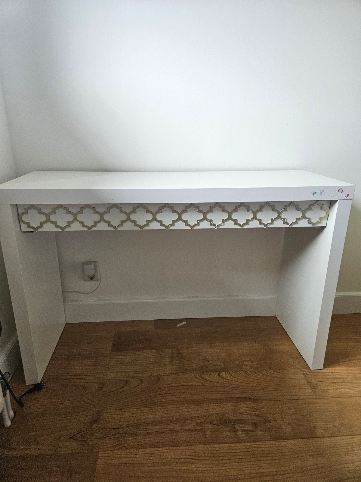 GRATIS IKEA Malm Toilettafel/Kaptafel - Wit, met lade, Huis en Inrichting, Tafels | Kaptafels, Gebruikt, 100 tot 150 cm, Modern, Scandinavisch