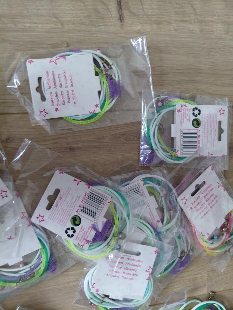 Partij kinderarmbandjes, Ophalen of Verzenden, Nieuw, Overige kleuren