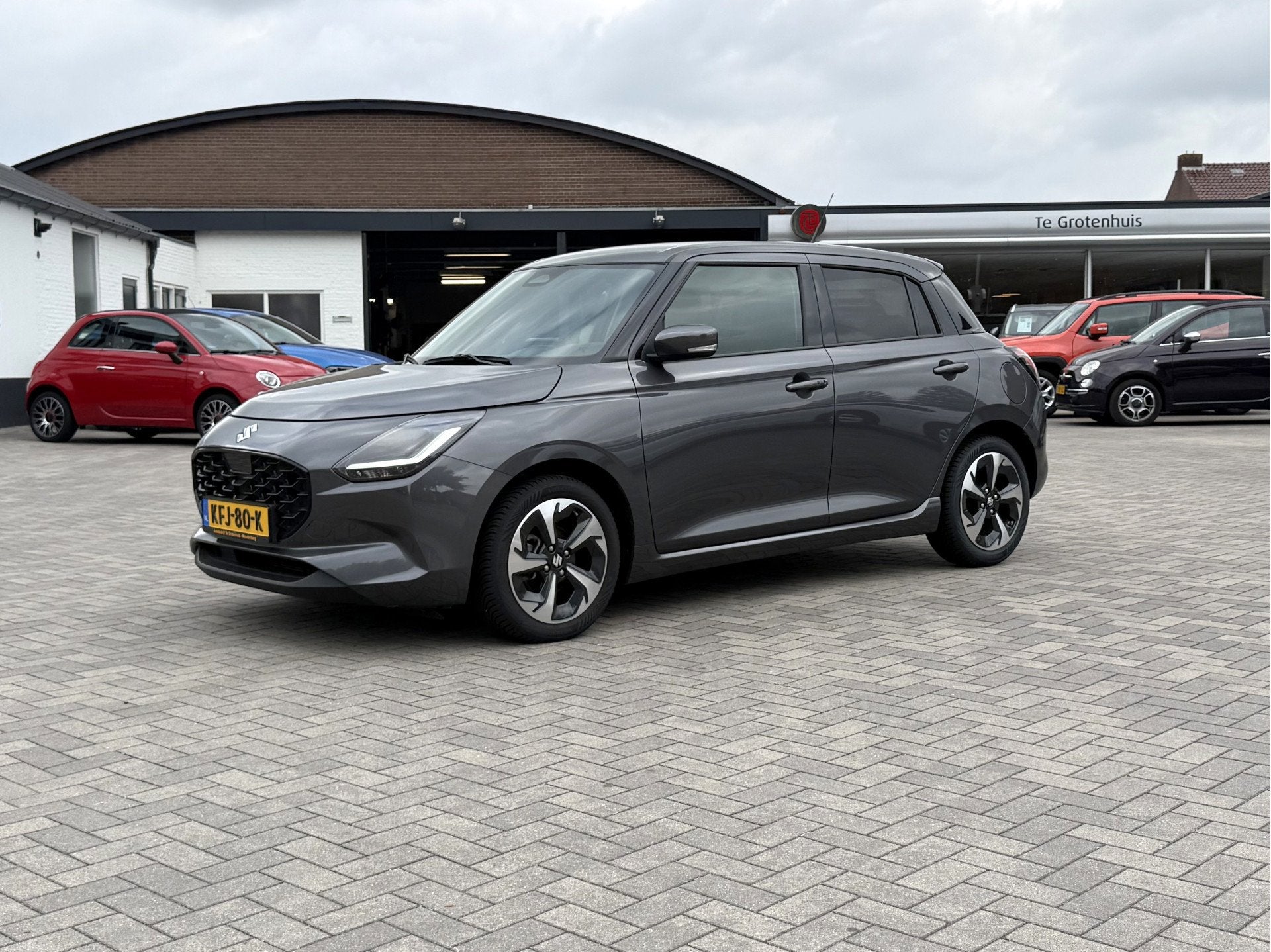 Suzuki Swift 1.2 Style Smart Hybrid (bj 2025), Auto's, Voorwielaandrijving, Gebruikt, 894 kg, 400 kg
