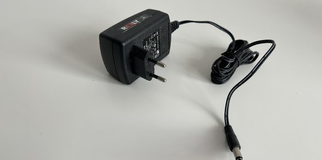 Reely lader rc modelbouw