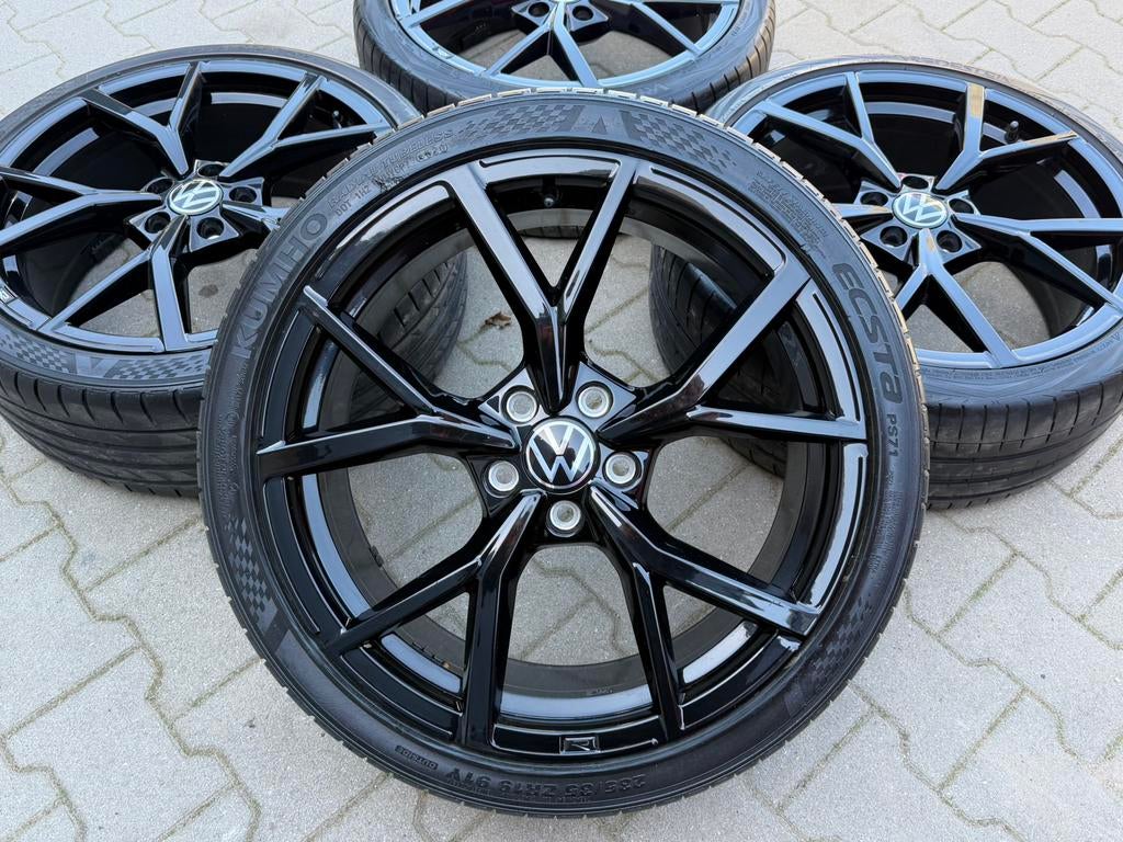 19” INCH ESTORIL ORIGINEEL VOLKSWAGEN GOLF 8 R GTI ZOMERSET, Auto-onderdelen, Banden en Velgen, Ophalen of Verzenden