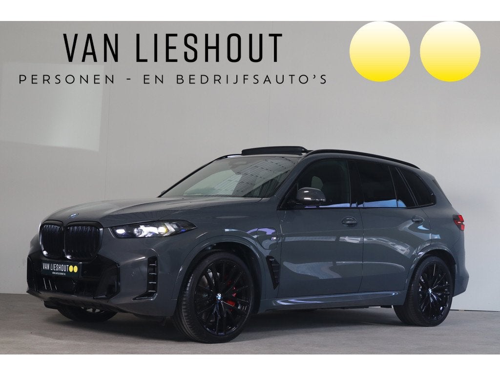BMW X5 xDrive50e M-Sport Pro Stoel Koel+Mass I Swarovski I I, Auto's, BMW, Automaat, Gebruikt, X5, 2395 kg