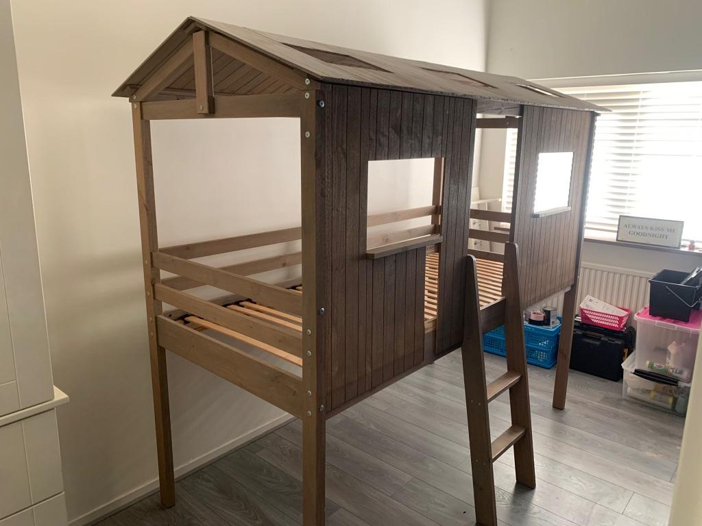Stoer boomhut bed Prijsverlaging !!!!!!!!!!!!!!!!!!!!!!!!!!!, Kinderen en Baby's, Kinderkamer | Bedden, Ophalen, 85 tot 100 cm