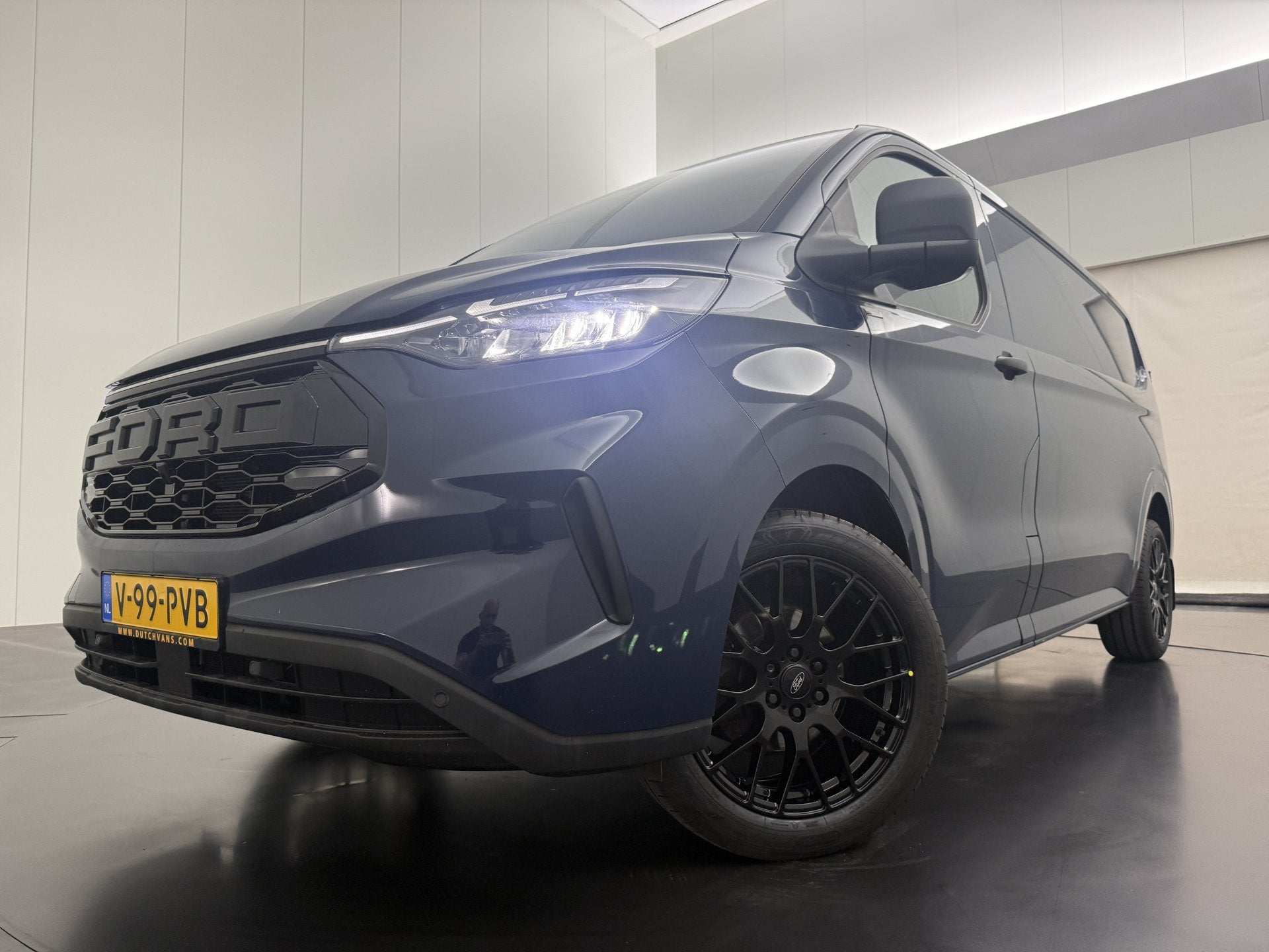 Ford Transit Custom 2.0TDCi Lang Raptor Sport | Multimedia |, Voorwielaandrijving, 1849 kg, Gebruikt, 4 cilinders