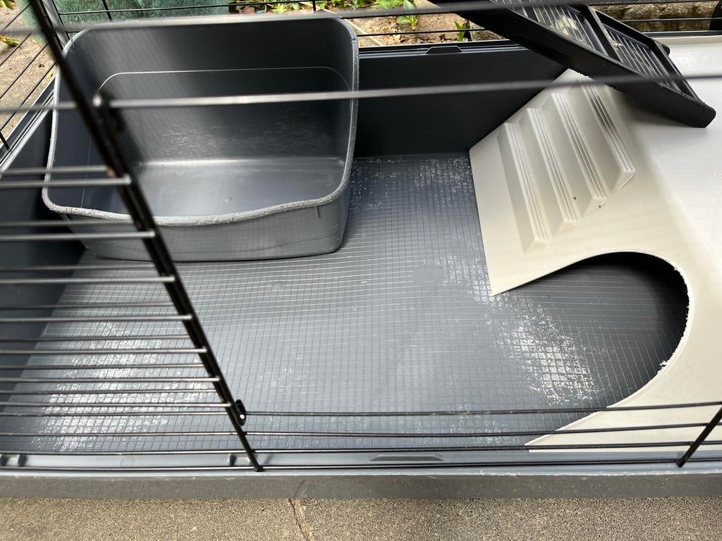 Konijnenhok binnen, Dieren en Toebehoren, Knaagdieren en Konijnen | Hokken en Kooien, Ophalen, Gebruikt, 90 cm of meer, Konijn