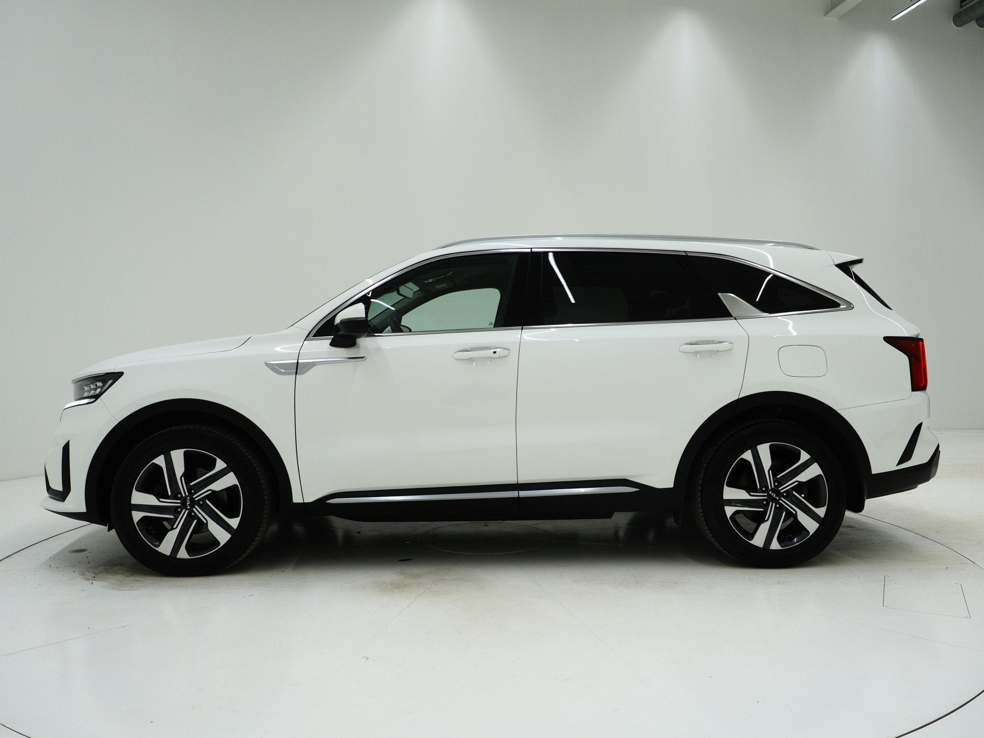Kia Sorento 1.6 T-GDI Plug-in Hybrid 4WD 7p. | Trekhaak | Ca, Stof, Gebruikt, Zwart, 4 cilinders