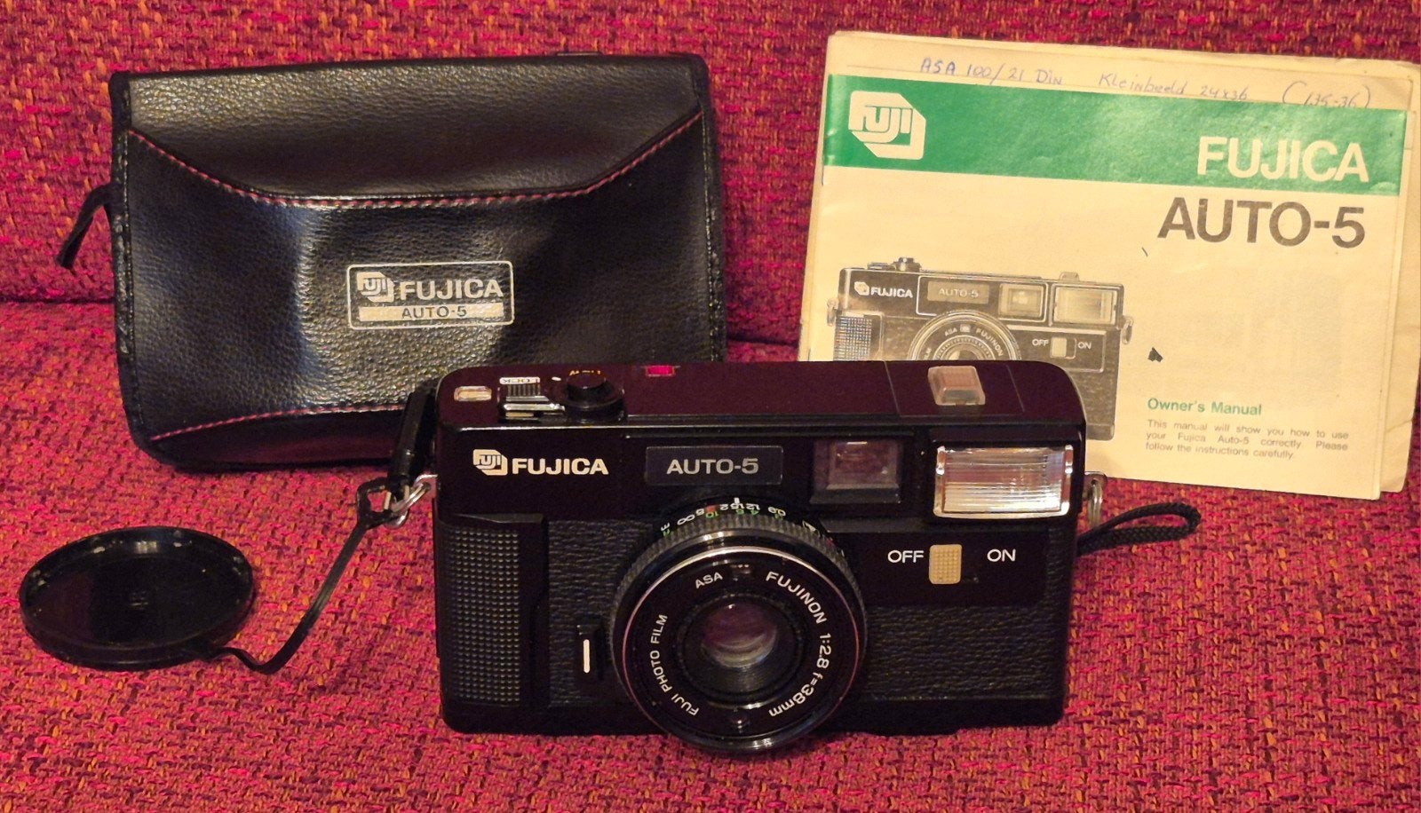 Diverse analoog camera's, lenzen en een flitser., Audio, Tv en Foto, Ophalen, Spiegelreflex, Overige Merken