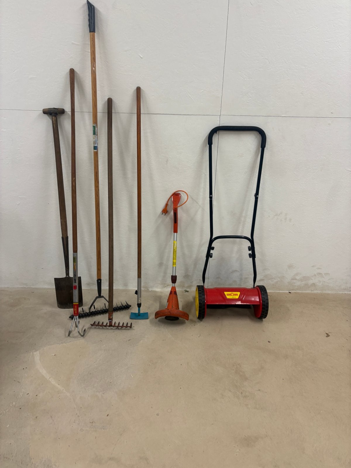Grasmaaier, trimmer, div tuingereedschap goedkoop, Ophalen, Gebruikt