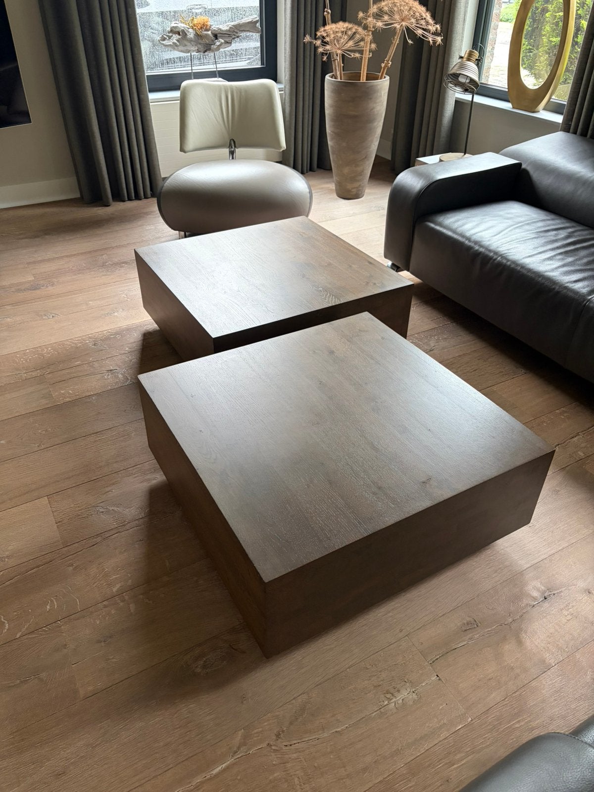2 Eikenhouten salontafels, olijf mat lak, 80x80x33 cm, Ophalen, 50 tot 100 cm, Zo goed als nieuw, Eikenhout