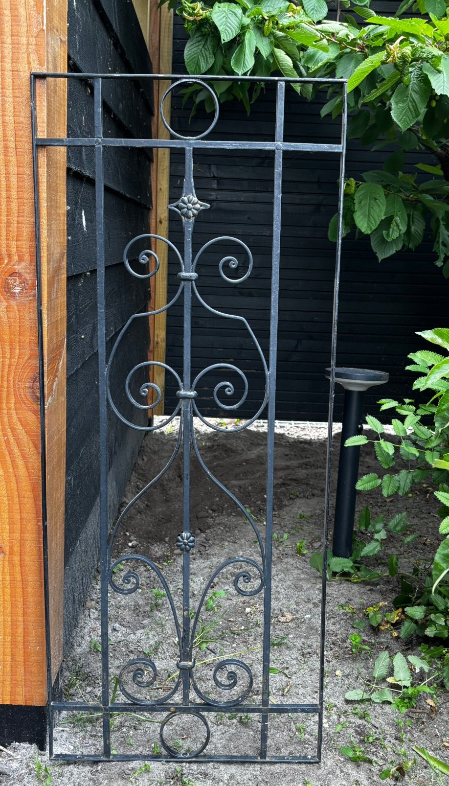 Brocante smeedijzeren raamrooster, Antiek en Kunst, Ophalen of Verzenden