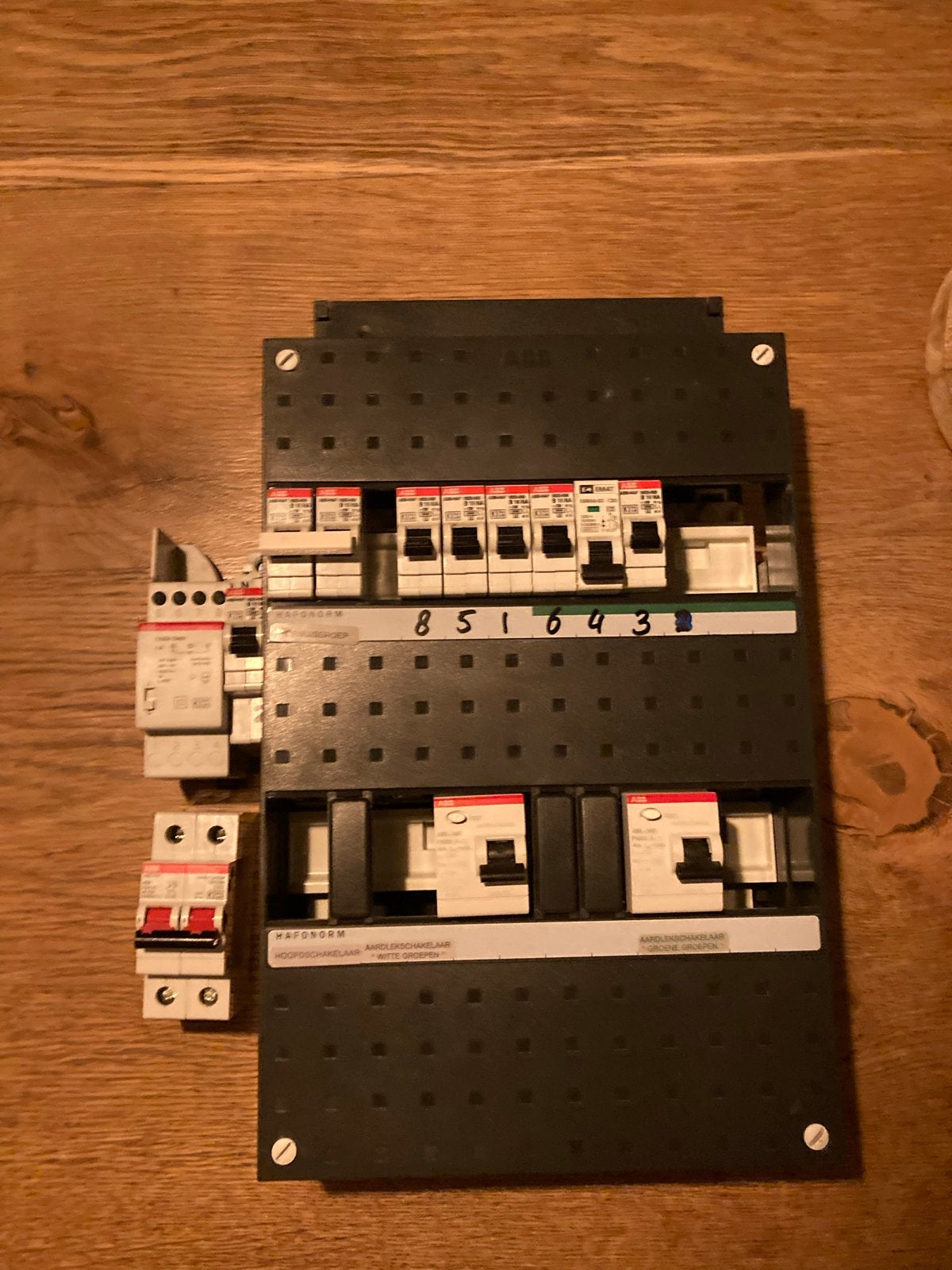 ABB Groepenkast met aardlekschakelaars en installatieautomat, Ophalen, Zo goed als nieuw, ABB, Groepenkast