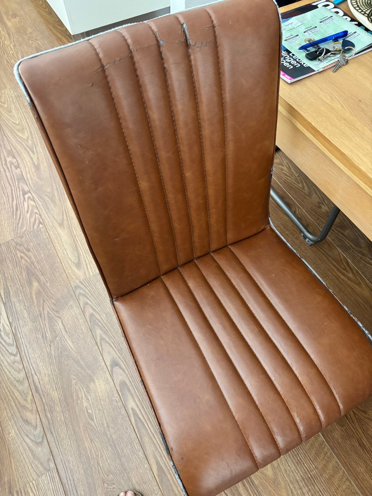 Eettafel met 6 gratis stoelen, Ophalen, Gebruikt, Bruin, Vijf, Zes of meer stoelen