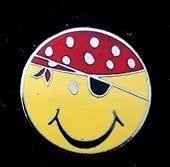 Emoji pin- met ooglapje, Verzenden, Nieuw, Figuurtje, Speldje of Pin