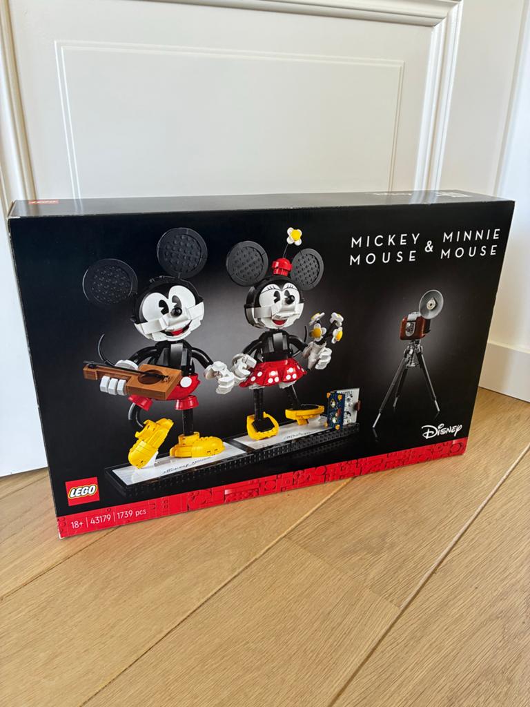 LEGO 43179 Disney Mickey & Minnie Mouse, Lego, Ophalen of Verzenden, Zo goed als nieuw, Disney