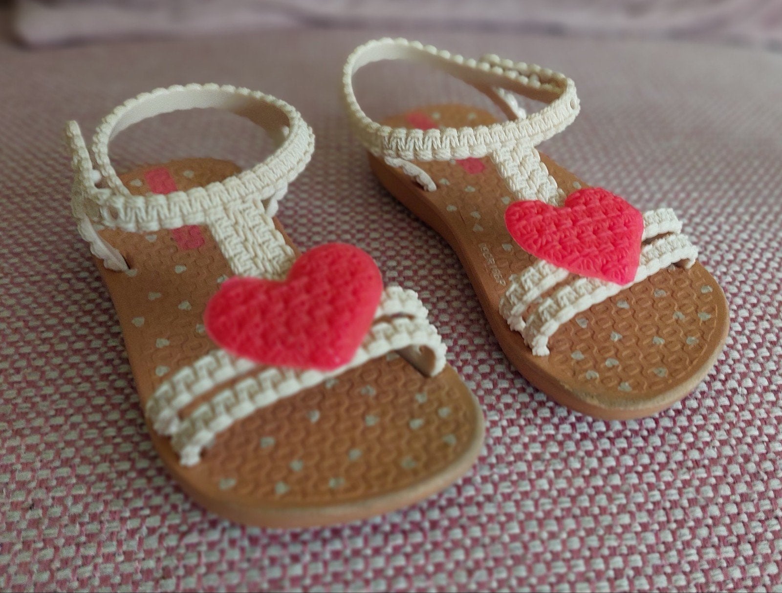 Ipanema Grendene sandalen met hartjes, maat 22/23, Kinderen en Baby's, Gebruikt, Meisje, Ipanema Grendene, Schoenen