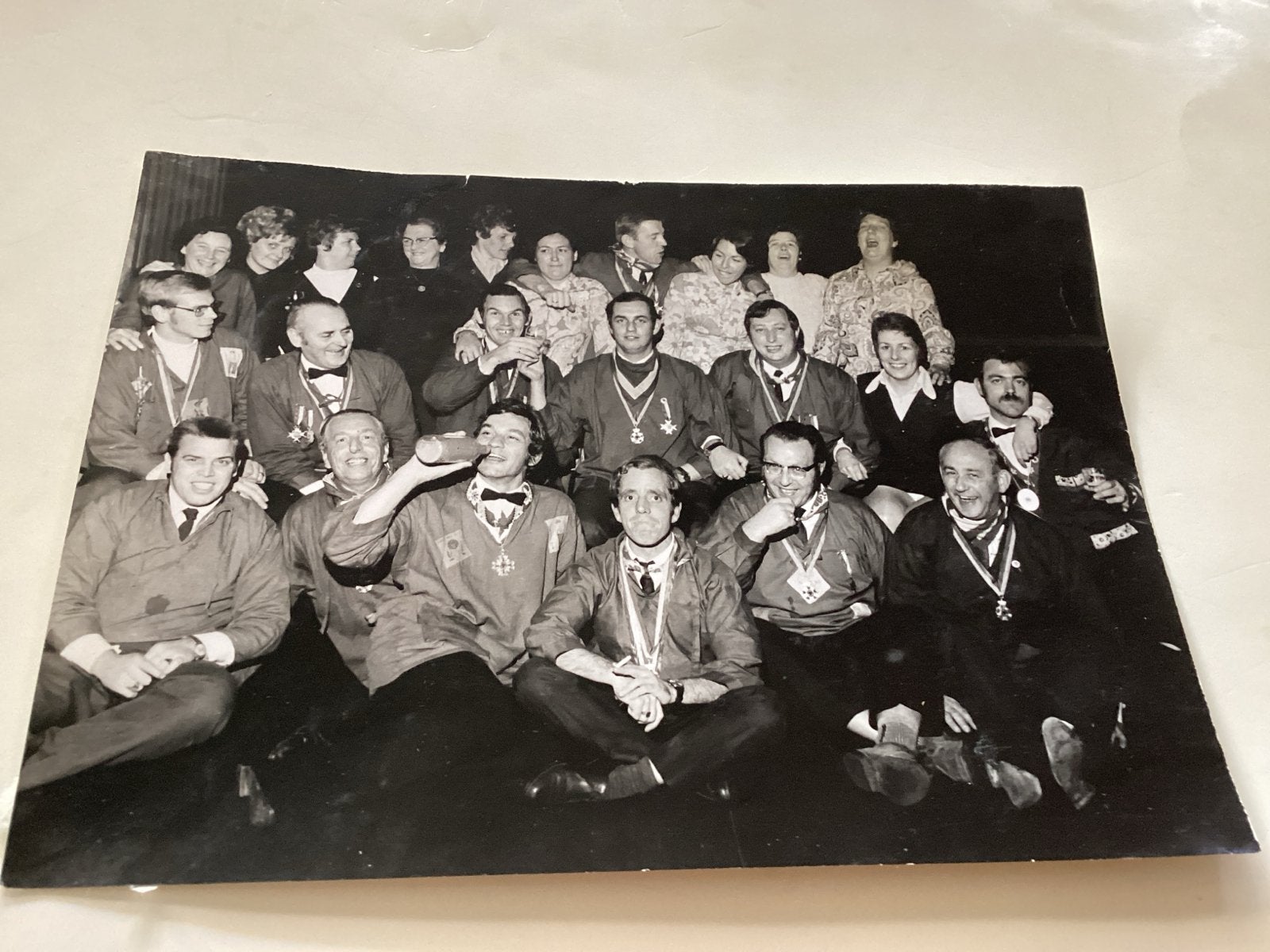 Culemborg van mannen en vrouwen, jaren '60 carneval 18x13 cm, 1960 tot 1980, Gebruikt, Foto, Ophalen of Verzenden