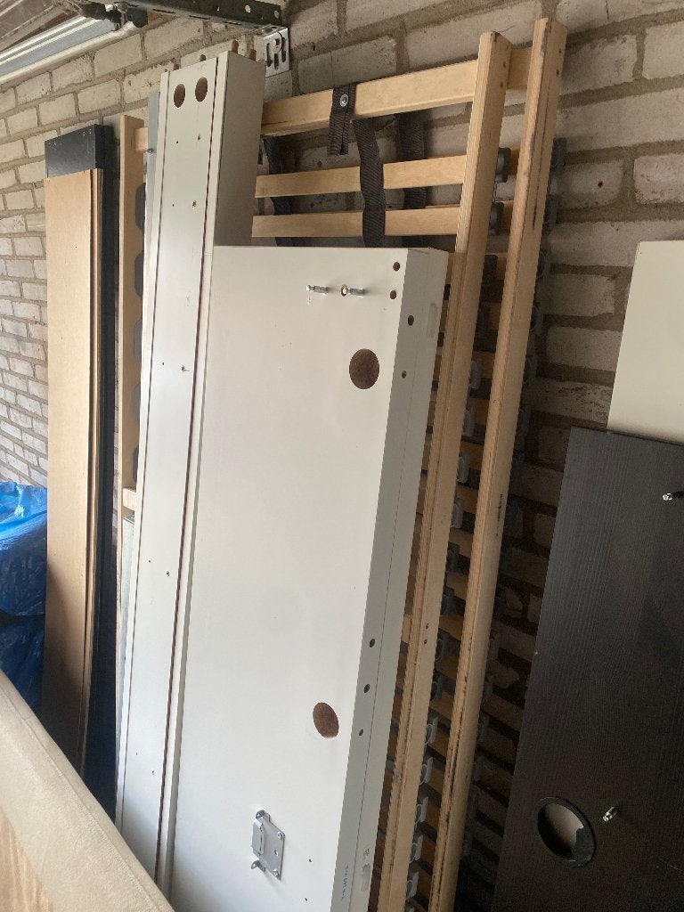 Diverse meubels en bedonderdelen, Ophalen, Modern en functioneel, Gebruikt, Wit