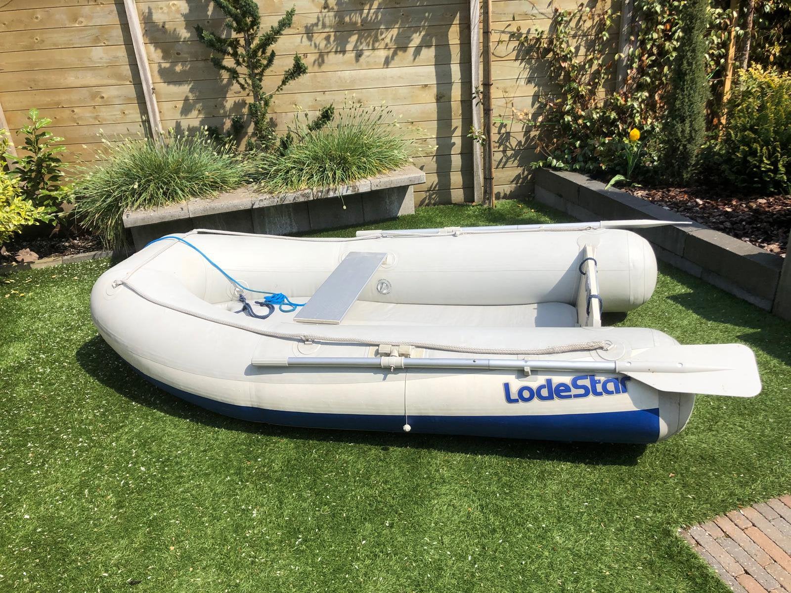 Rubberboot Lodestar ultra light met airdeck, Ophalen, Zo goed als nieuw