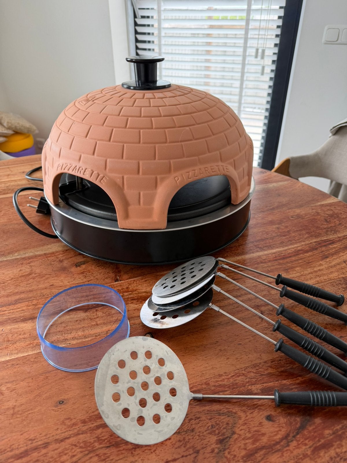Pizzarette Emerio 6 persoons, Witgoed en Apparatuur, Ophalen, Zo goed als nieuw, 4 t/m 7 personen