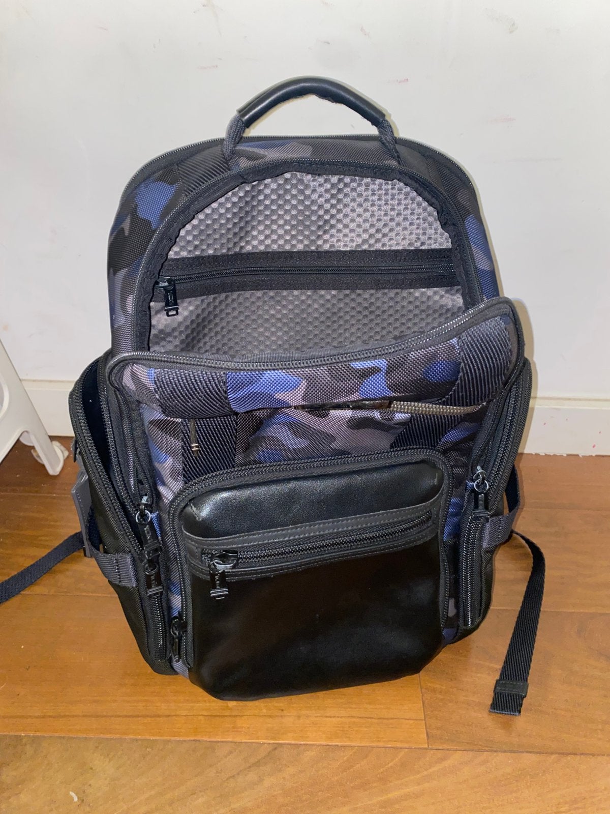 tumi alpha bravo sheppard deluxe brief pack backpack, Overige merken, 40 cm of meer, Ophalen of Verzenden, Zo goed als nieuw